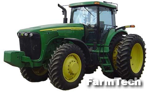 Трактор колесный John Deere 8220
