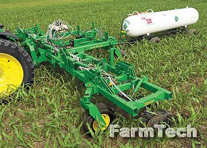 Машина для внесения питательных веществ John Deere John Deere 2510C