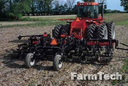 Рыхлитель рядный Case IH 2500