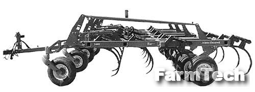 Культиватор John Deere 2410