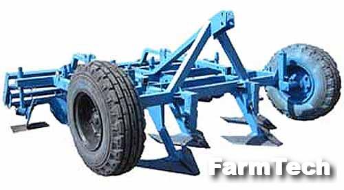 Плуг плоскорез-рыхлитель Уманьферммаш ППР-2,5