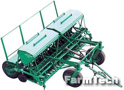 Сеялка зернотуковая прессовая Сибсельмаш СЗП-3,6А-02Б