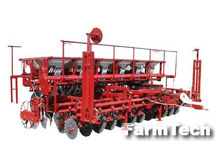 Сеялка зернотуковая прицепная Клен Клён 4,5-Т