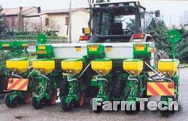 Сеялка пневматическая точного высева для минимальной обработки почвы Sfoggia Sigma HWS 8-75 Fixed 585