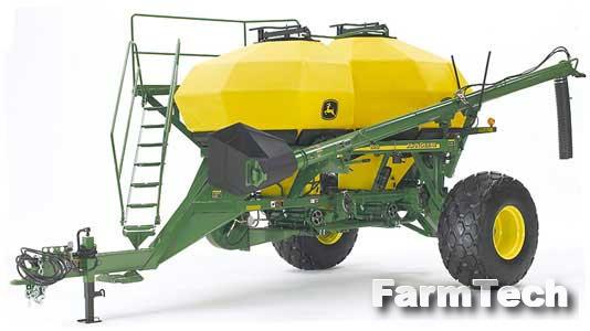 Пневмоприцеп зерновой John Deere 1910