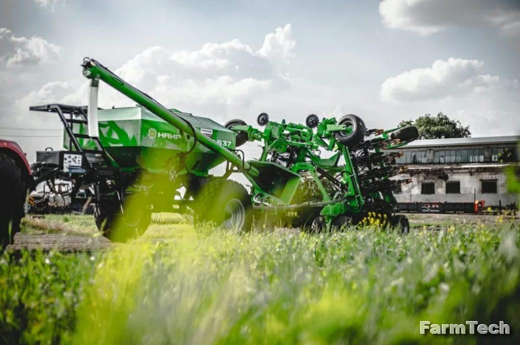 Посевной пневматический комплекс НАИР ДОН-637