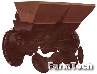 Картофелесажалка навесная двухрядная Рязсельмаш КСНТ-2