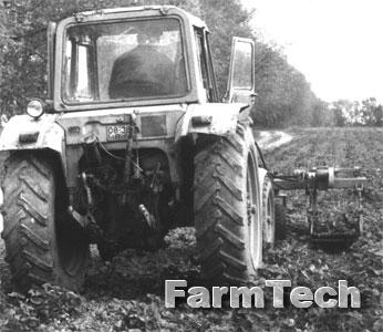 Машина для выкопки рассады земляники ВСТИСП МРВ-500