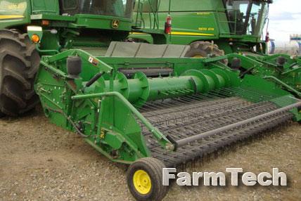 Платформа-подборщик полотенная John Deere 600P