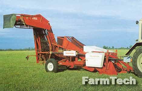 Подборщик-погрузчик корнеплодов Гомсельмаш "Палессе" ППК-6