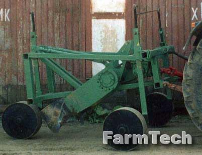 Копатель саженцев вибрационный ВКС-2