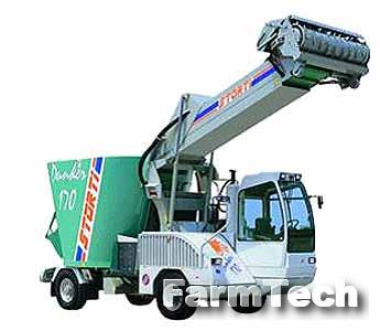 Миксер-кормораздатчик самоходный Storti Dunker SW 210