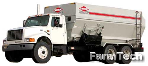 Смеситель-кормораздатчик горизонтальный Kuhn 4000