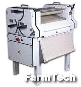 Машина для формования рогаликов А2-ХПО/7